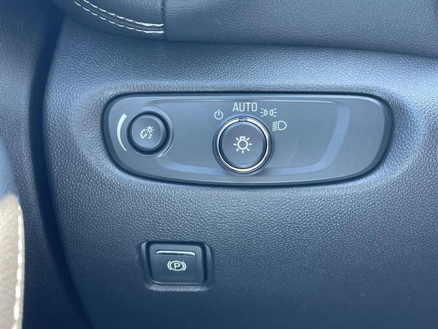 Certified 2024 Chevrolet Blazer LT w/ Convenience Package image 22