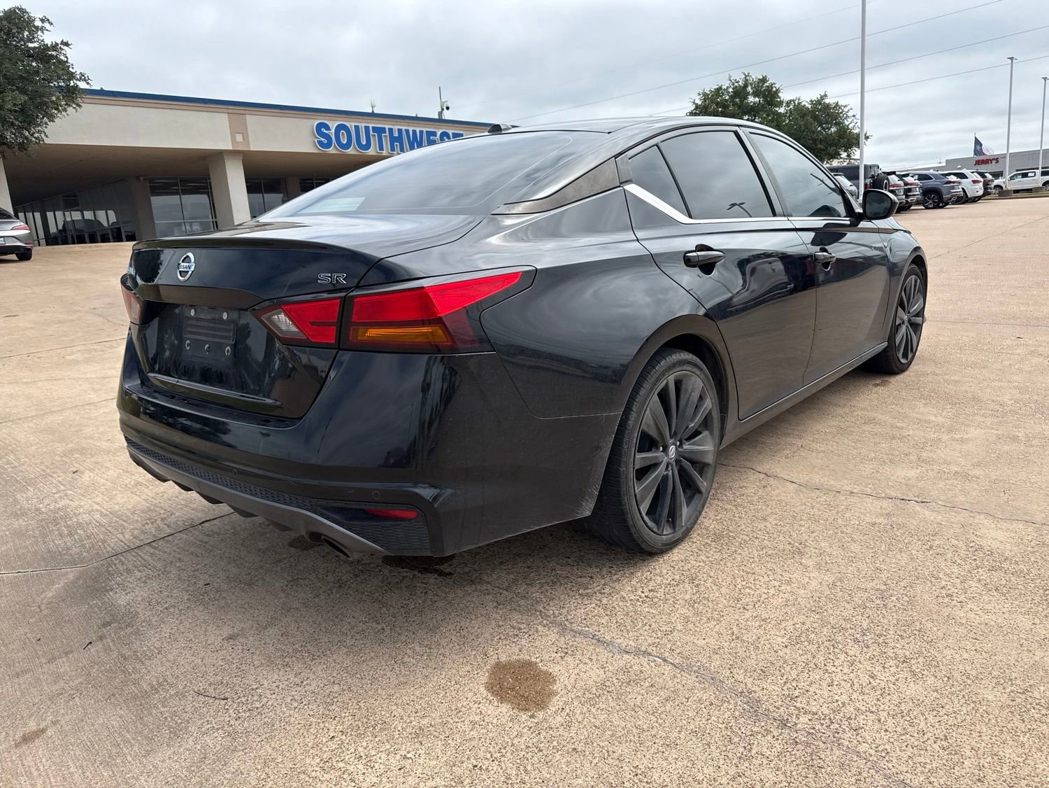 Used 2020 Nissan Altima 2.5 SR FWD image 7