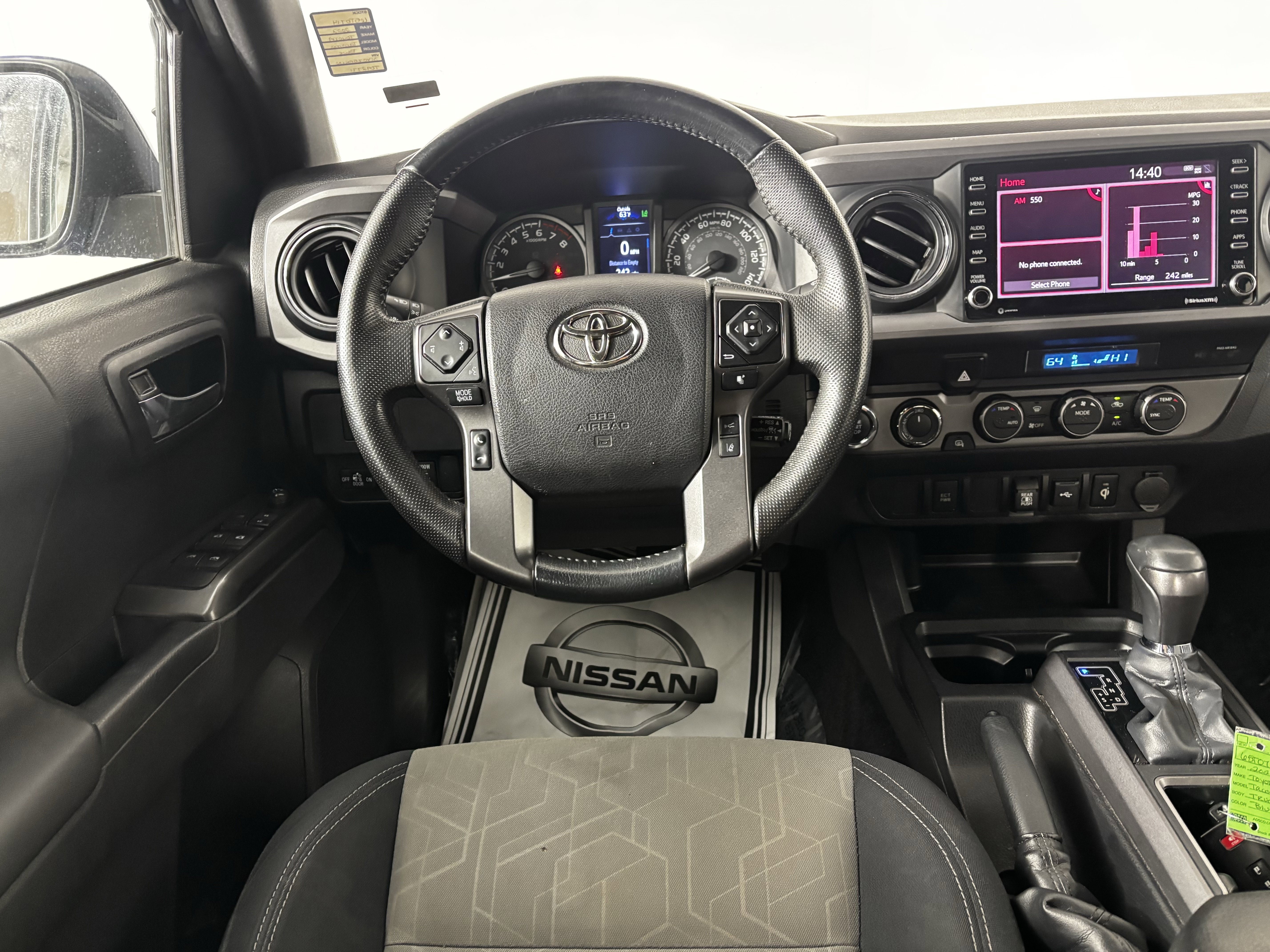 Used 2022 Toyota Tacoma TRD Off-Road image 37