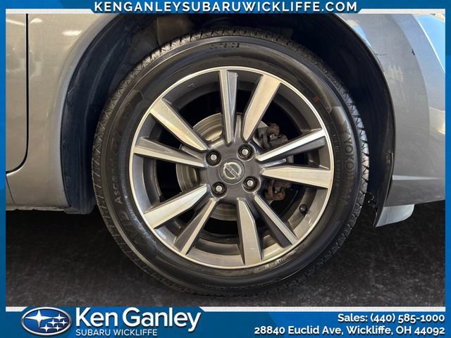 Used 2017 Nissan Versa Note FWD image 22