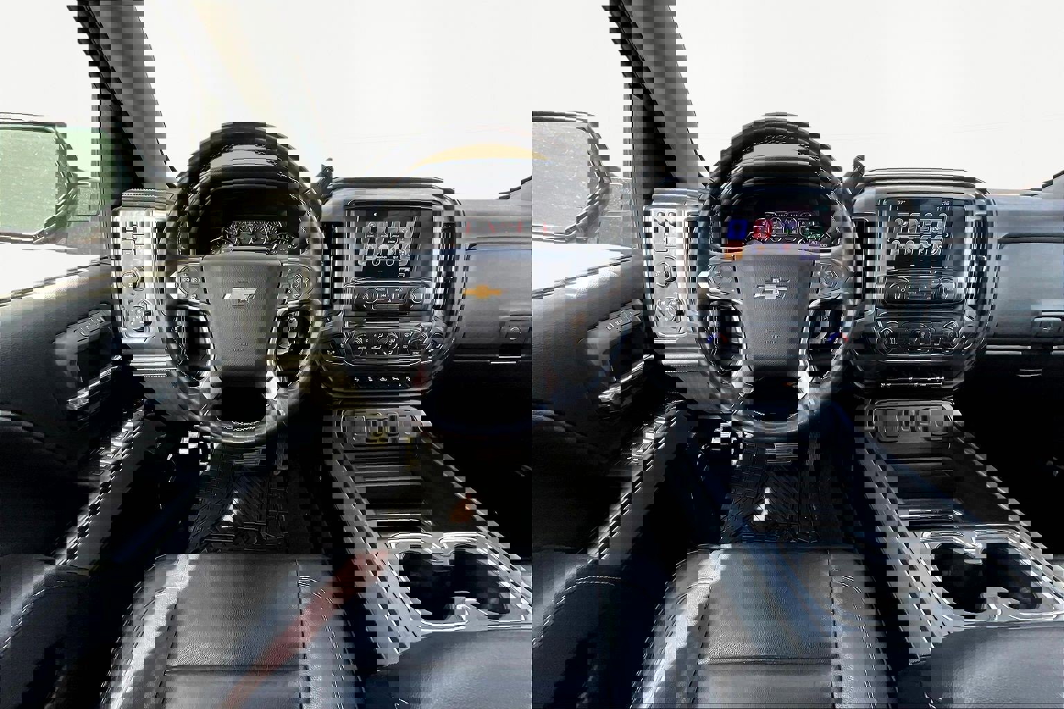 Used 2017 Chevrolet Silverado 1500 LTZ Z71 w/ LTZ Plus Package image 9