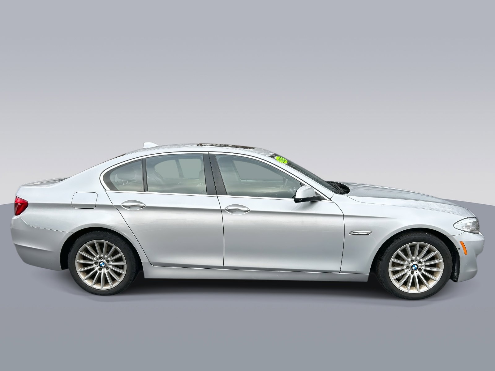 Used 2013 BMW 535i xDrive Sedan image 2