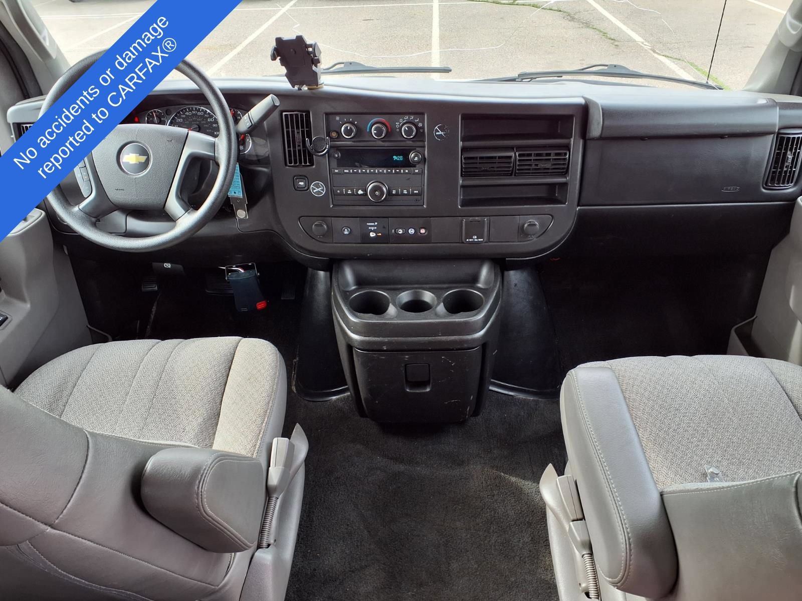 Used 2016 Chevrolet Express 3500 LT w/ LT Preferred Equipment Group RWD image 13
