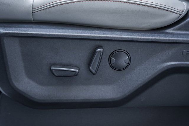 Used 2025 Ford Expedition Active image 54