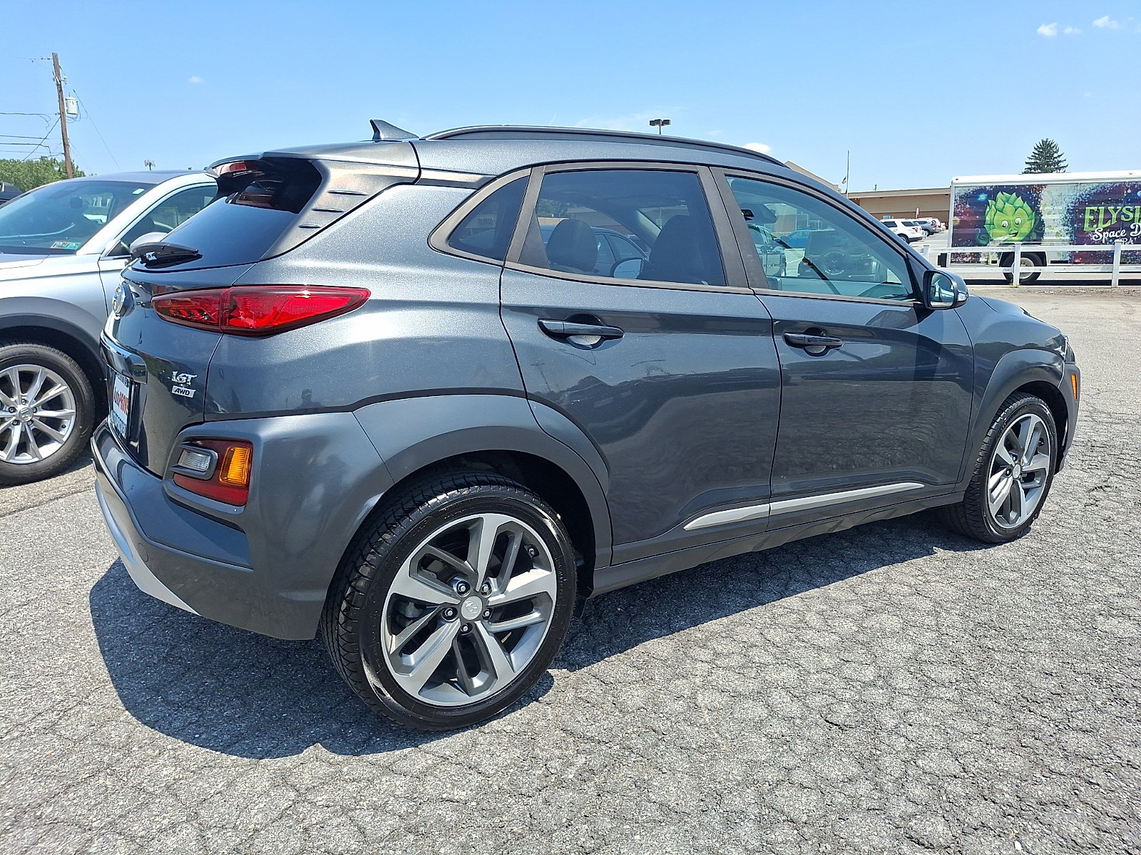 Used 2020 Hyundai Kona Limited AWD/4WD image 6