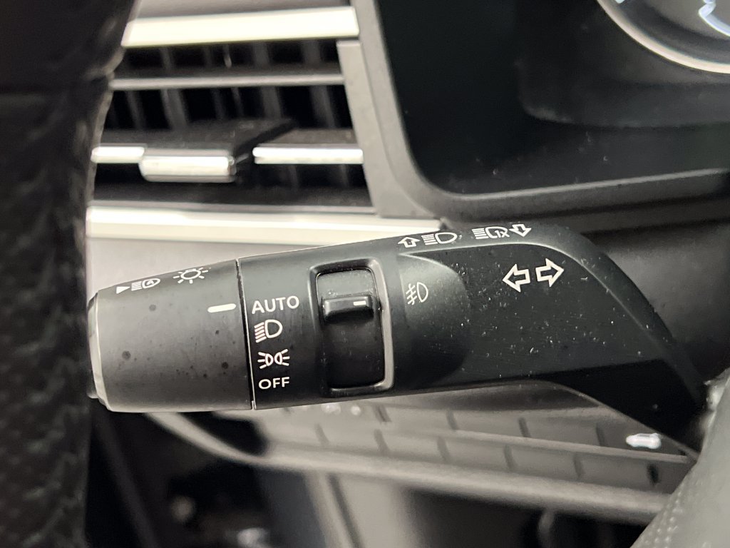 Used 2025 Mitsubishi Outlander SE AWD/4WD image 56