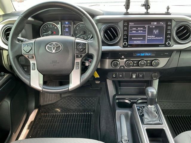 Used 2022 Toyota Tacoma SR5 w/ Technology Package AWD/4WD image 13