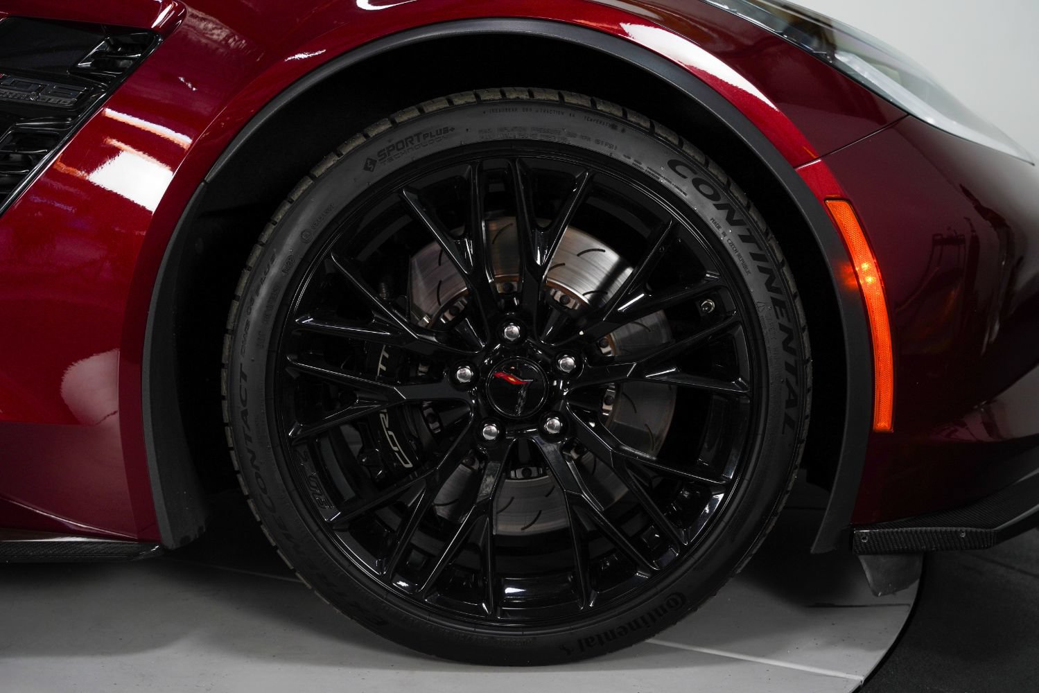 Used 2016 Chevrolet Corvette Z06 w/ 3LZ Preferred Equipment Group RWD image 29