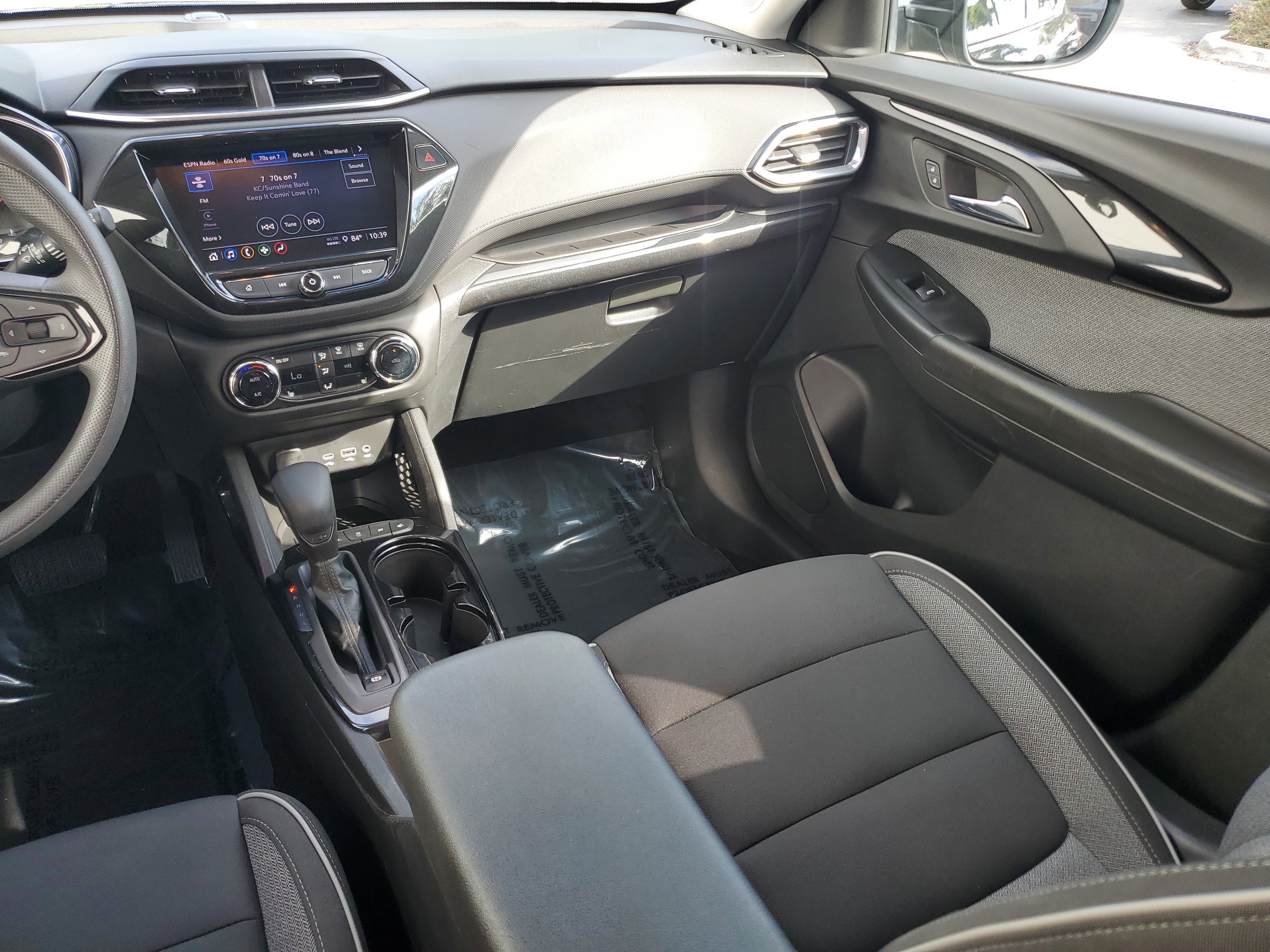 Used 2022 Chevrolet TrailBlazer LT w/ Convenience Package image 15