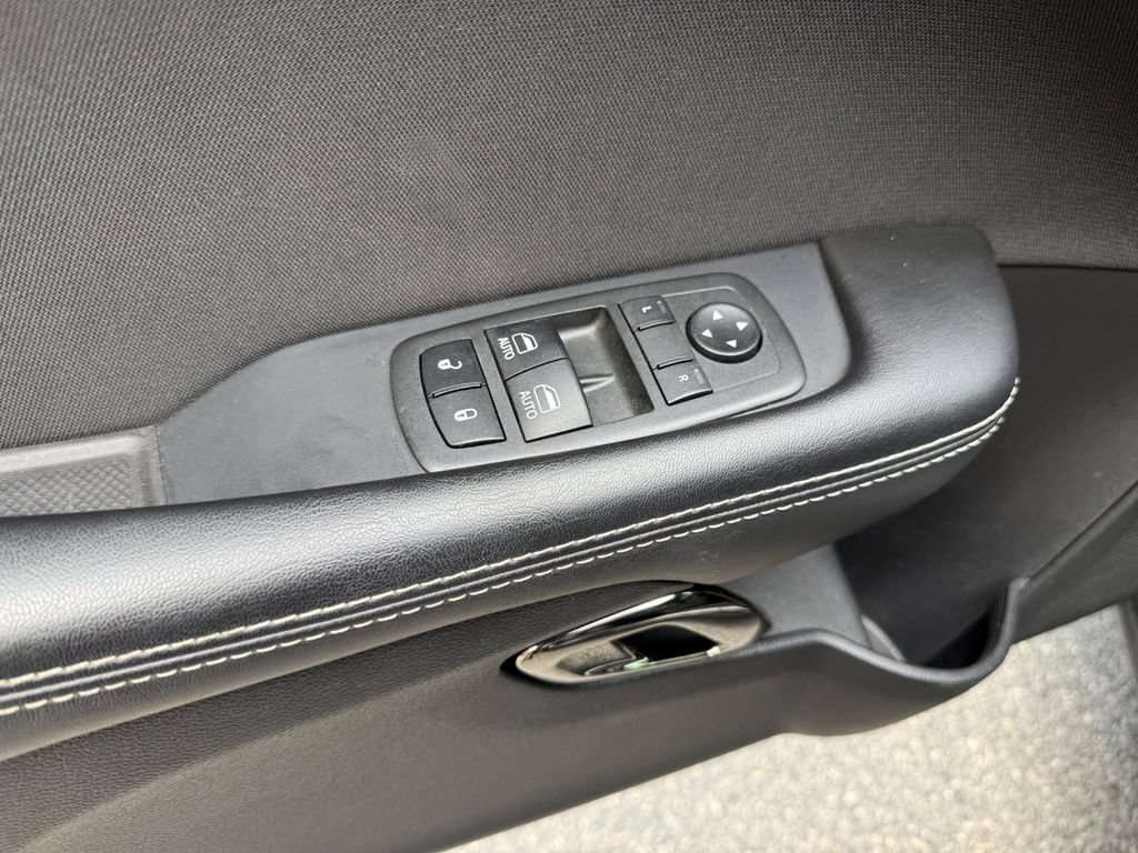 Used 2019 Dodge Challenger SRT Hellcat Redeye RWD image 24