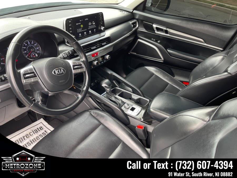 Used 2021 Kia Telluride LX AWD/4WD image 21