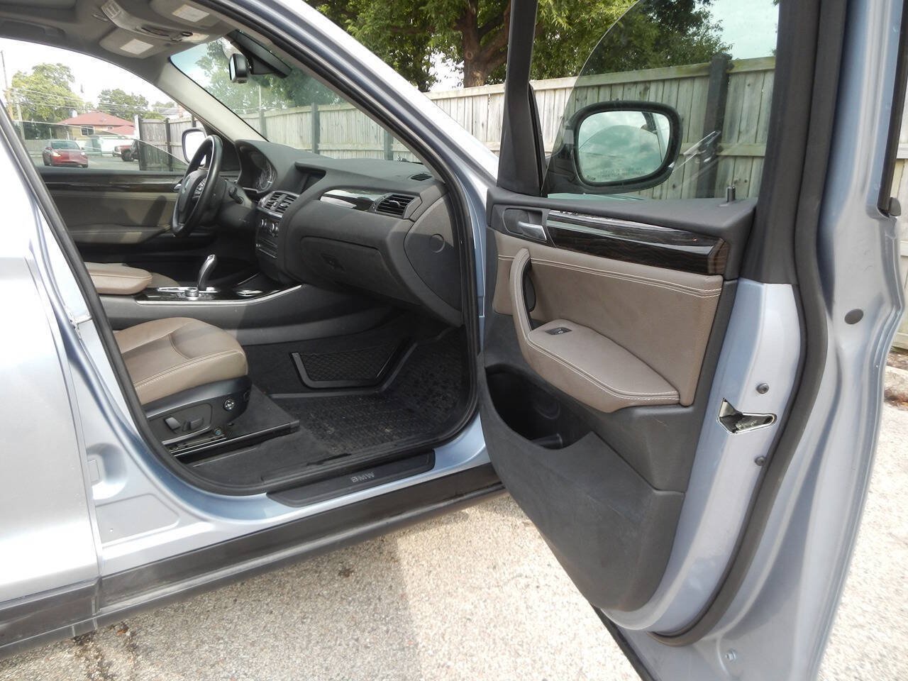Used 2011 BMW X3 xDrive28i AWD/4WD image 36