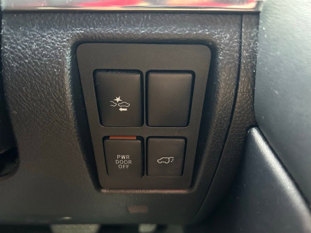 Used 2019 Toyota Land Cruiser AWD/4WD image 34
