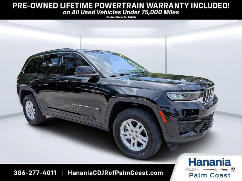 Used 2023 Jeep Grand Cherokee Laredo AWD/4WD image 1