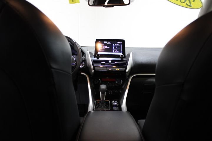 Used 2024 Mitsubishi Eclipse Cross SE image 29