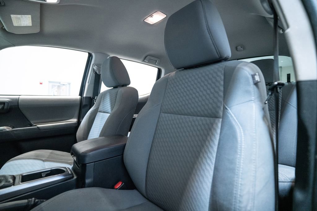 Used 2020 Toyota Tacoma SR5 w/ Blackout Package image 6