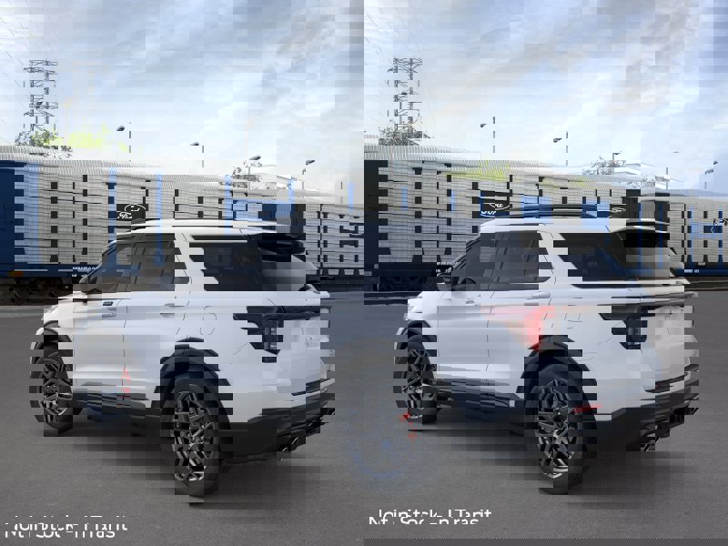 New 2026 Ford Explorer ST image 4
