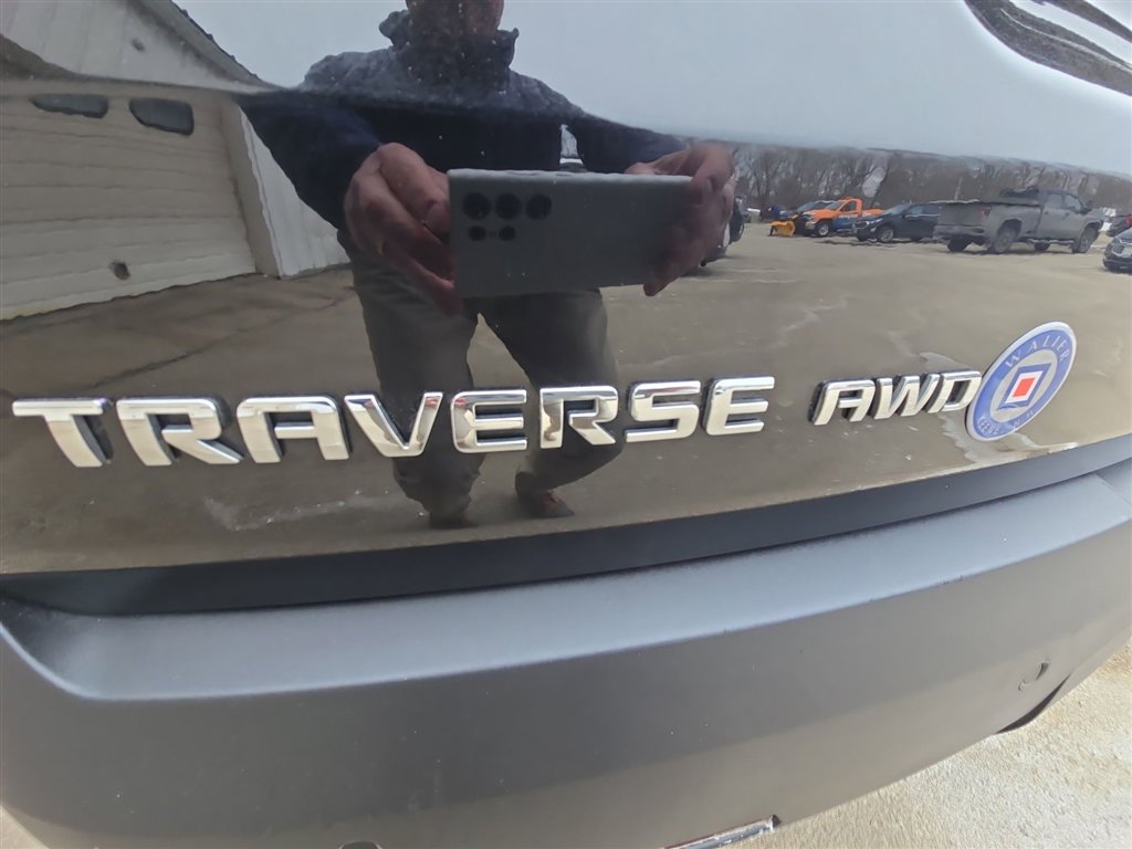 Used 2021 Chevrolet Traverse RS w/ LPO, Floor Liner Package image 31