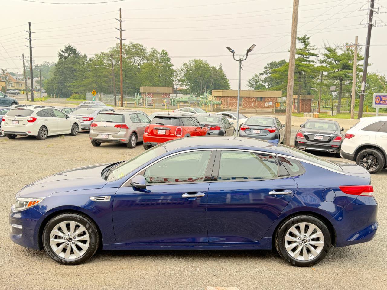 Used 2017 Kia Optima EX w/ Paint Protection Package FWD image 7