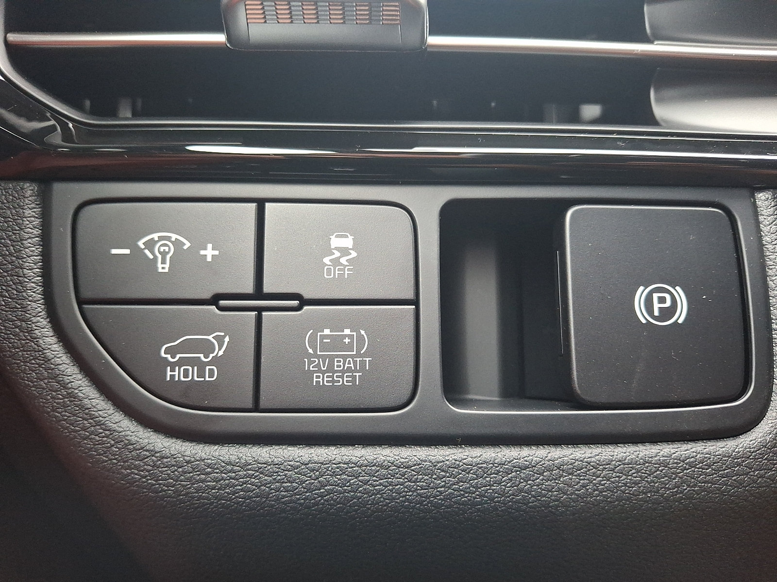 New 2027 Kia Sportage SX Prestige AWD/4WD image 17