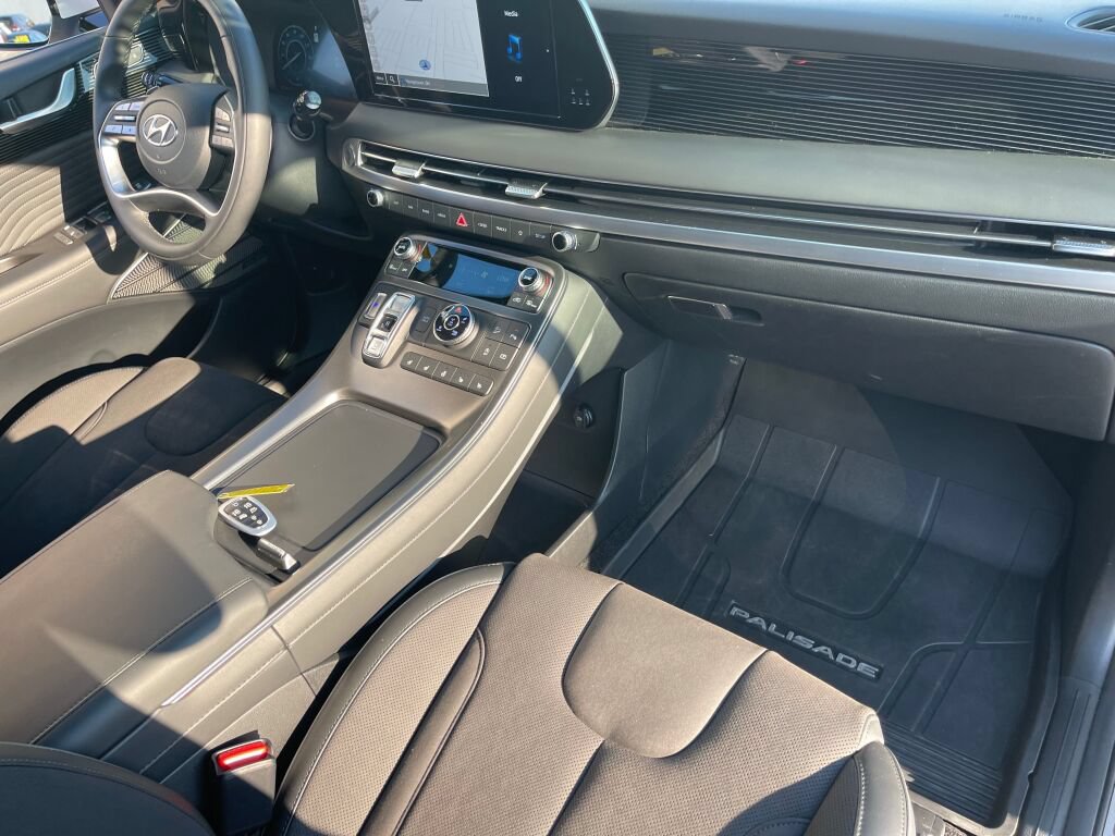 Used 2025 Hyundai Palisade Calligraphy AWD/4WD image 34