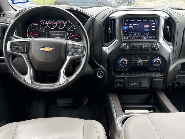 Used 2023 Chevrolet Silverado 3500 LTZ w/ LTZ Texas Edition image 4