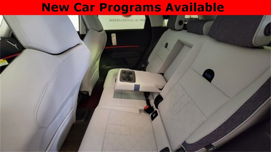 Used 2025 MINI Cooper Countryman S w/ Comfort Package Max image 16