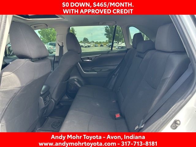 Used 2019 Toyota RAV4 XLE w/ Convenience Package FWD image 11