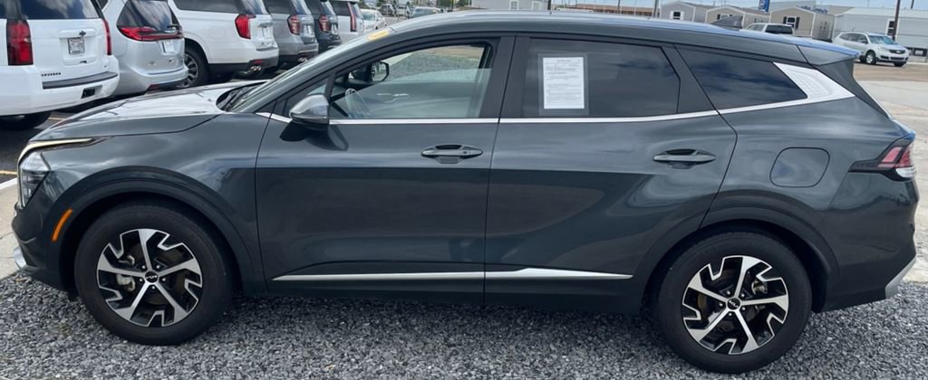 Used 2024 Kia Sportage EX image 5
