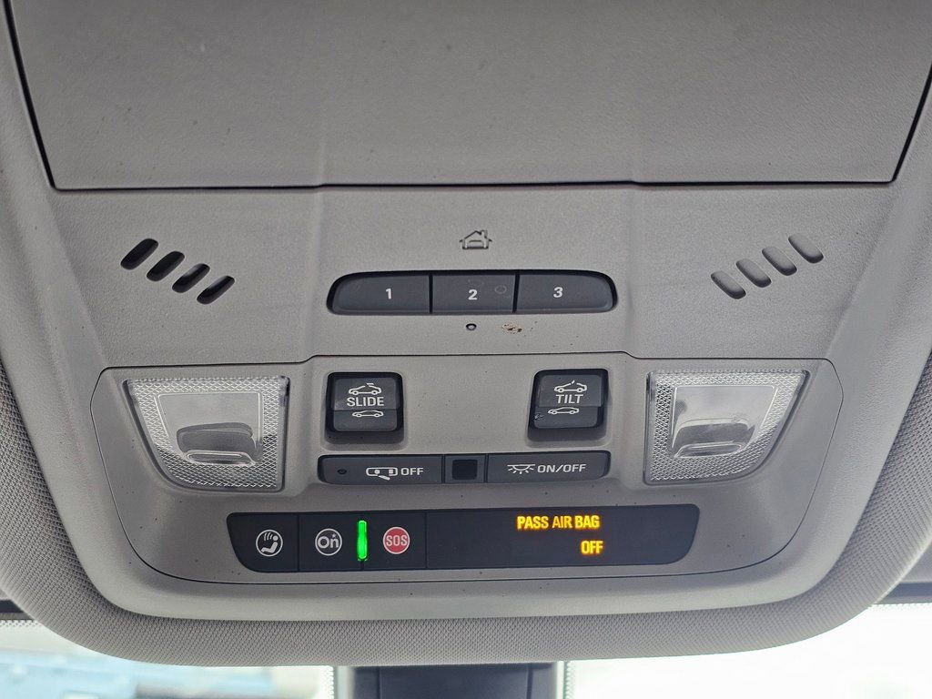 Used 2019 GMC Acadia SLT w/ Black Edition image 18