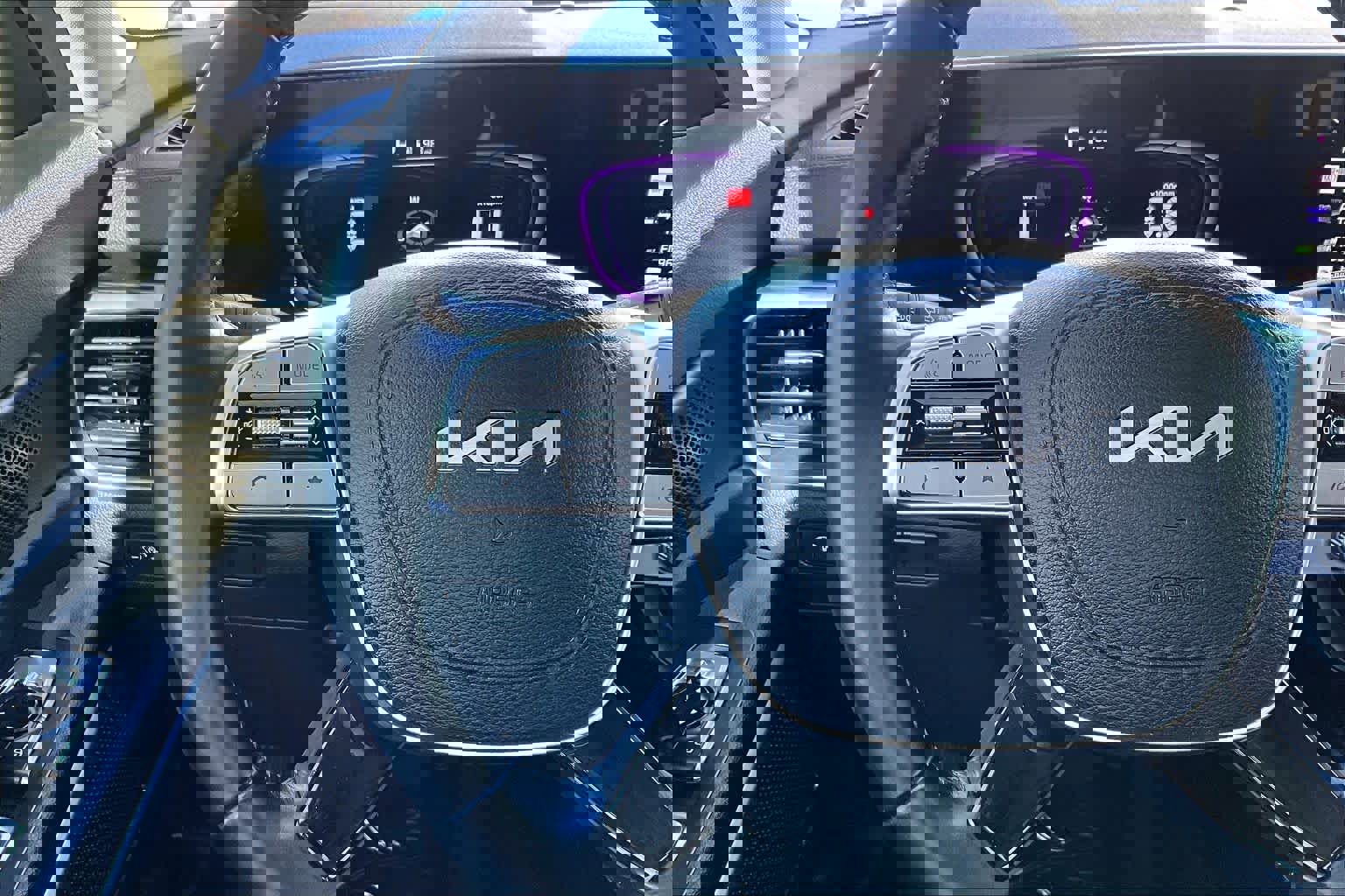 Used 2024 Kia Telluride S w/ S Sunroof Package image 23