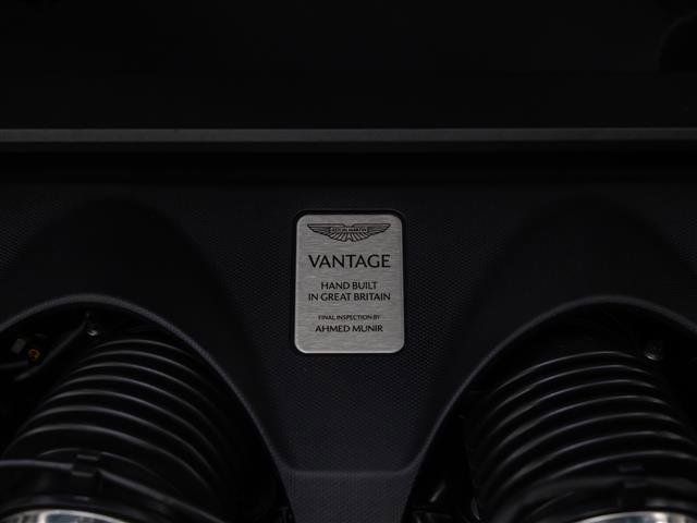 Used 2026 Aston Martin V8 Vantage Coupe image 31