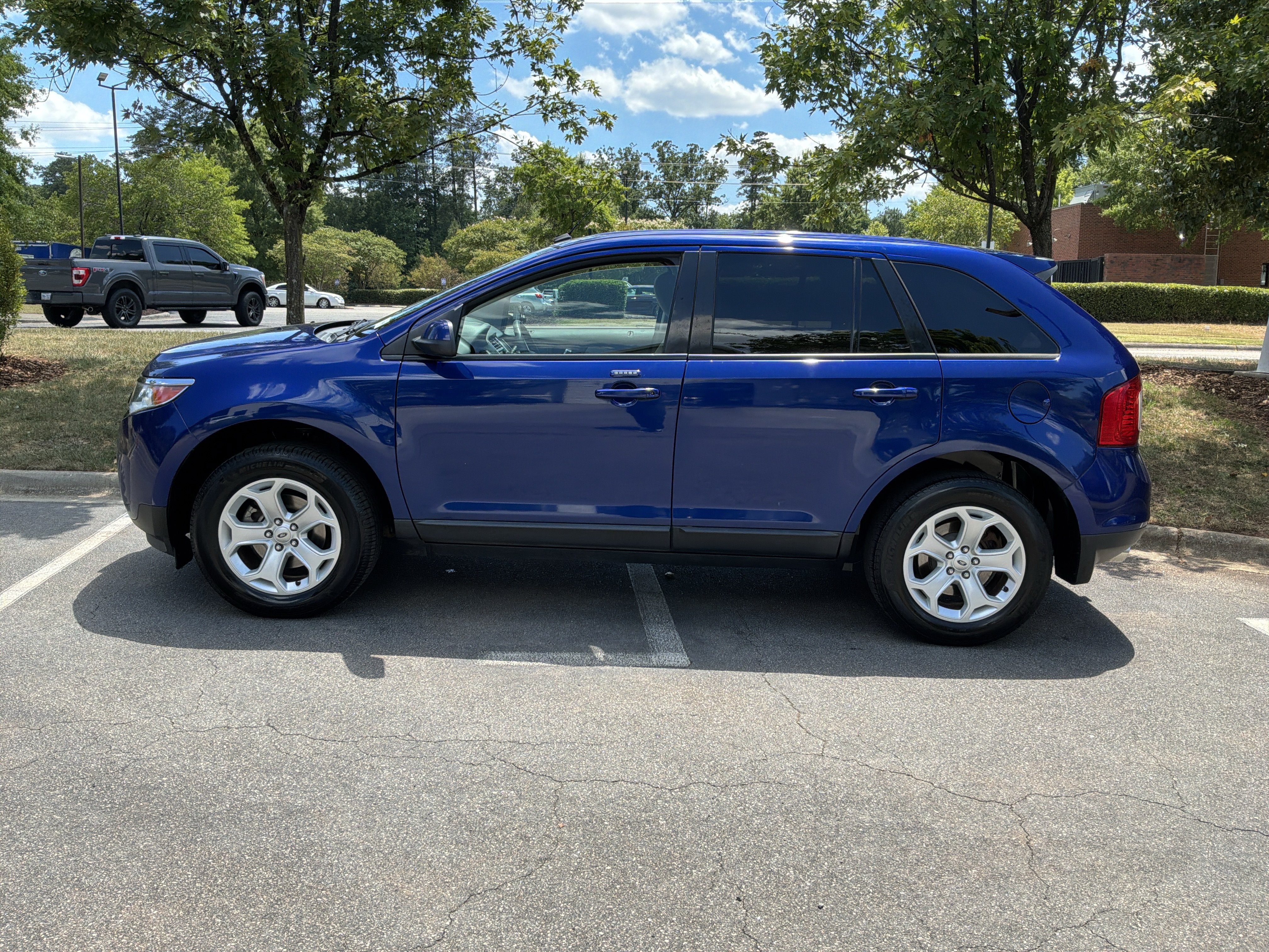 Used 2014 Ford Edge SEL w/ Equipment Group 205A FWD image 7