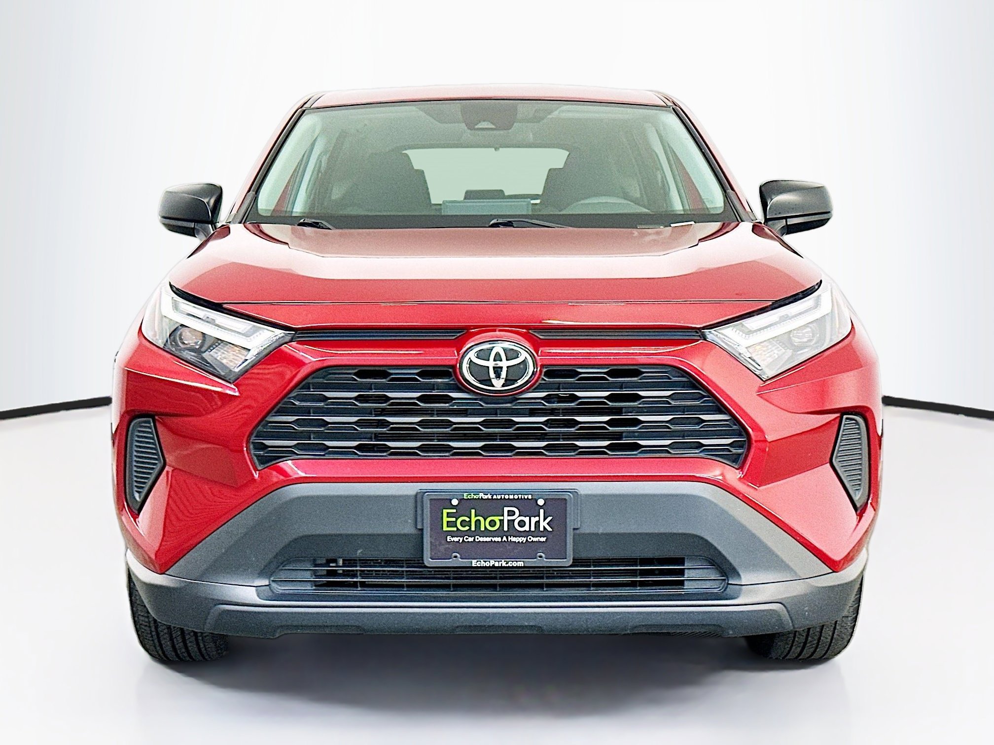 Used 2024 Toyota RAV4 LE image 2