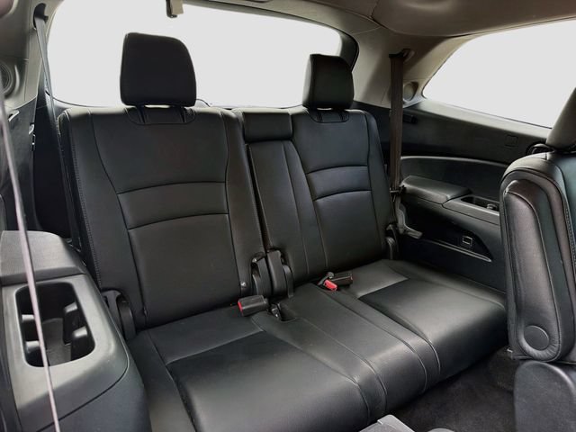 Used 2021 Honda Pilot Touring image 21