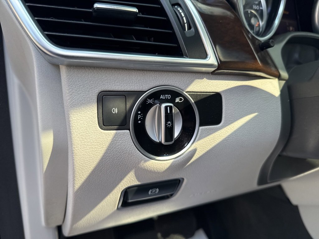 Used 2015 Mercedes-Benz ML 350 4MATIC image 18