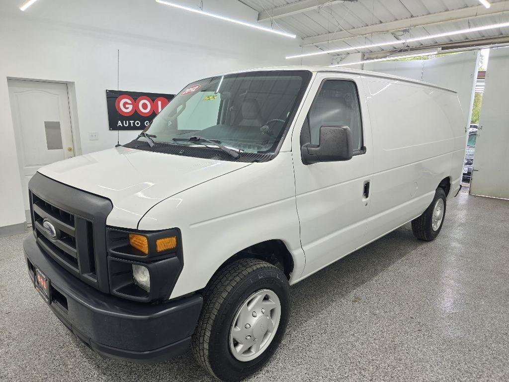 Used 2012 Ford E-150 and Econoline 150 w/ Crew Van Pkg RWD image 3