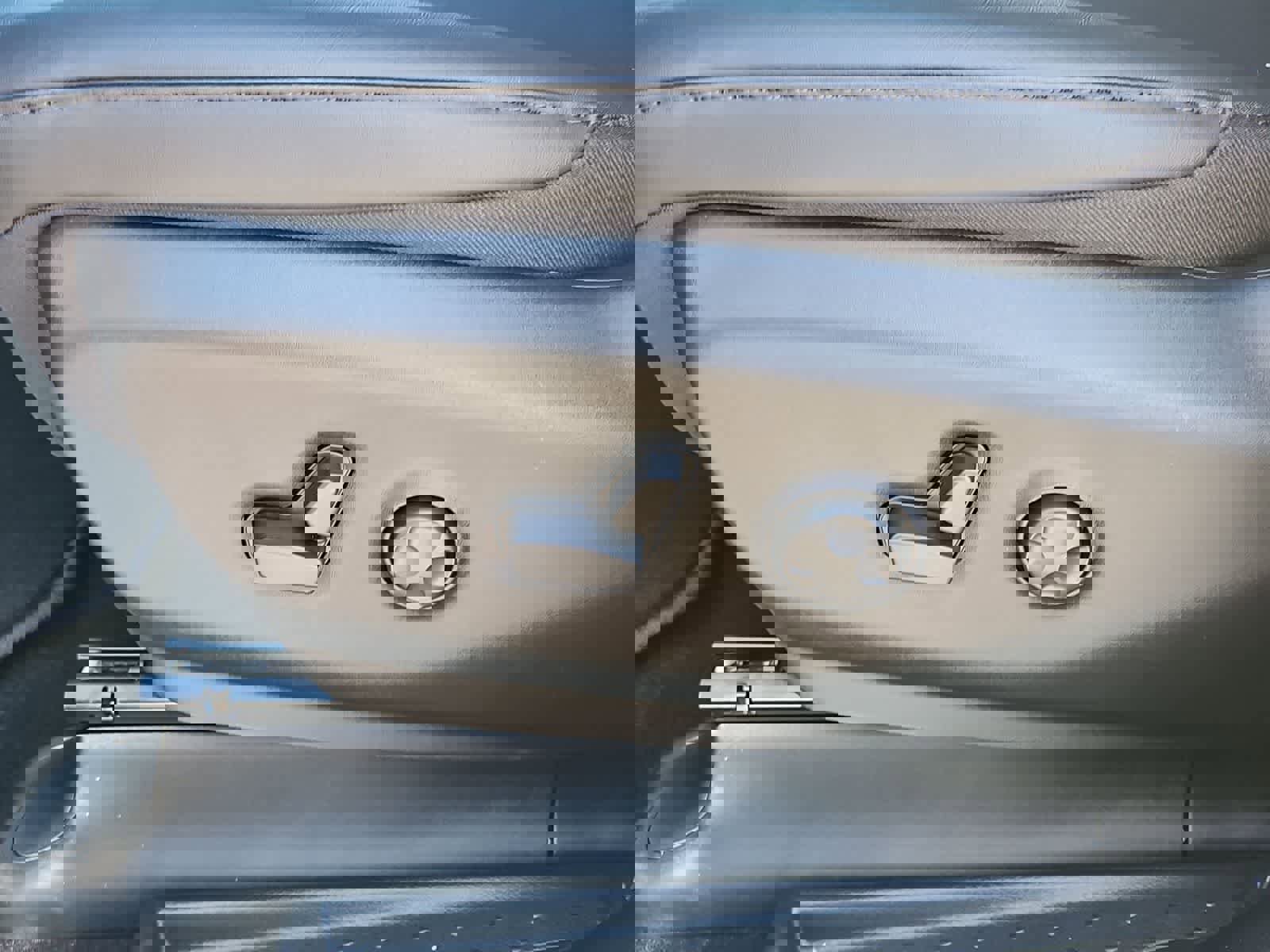 New 2026 Chrysler Pacifica Select image 17