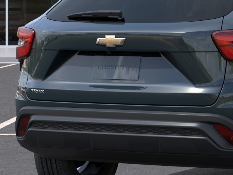New 2026 Chevrolet Trax LS w/ LS Convenience Package FWD image 14