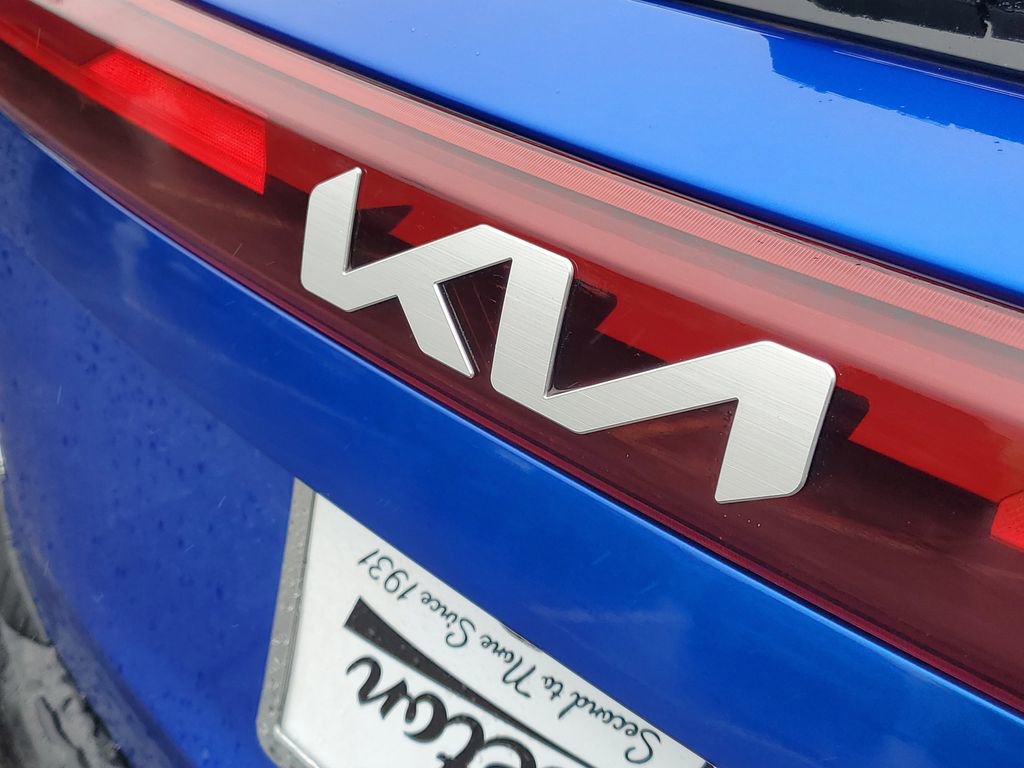 Used 2025 Kia Seltos S FWD image 7