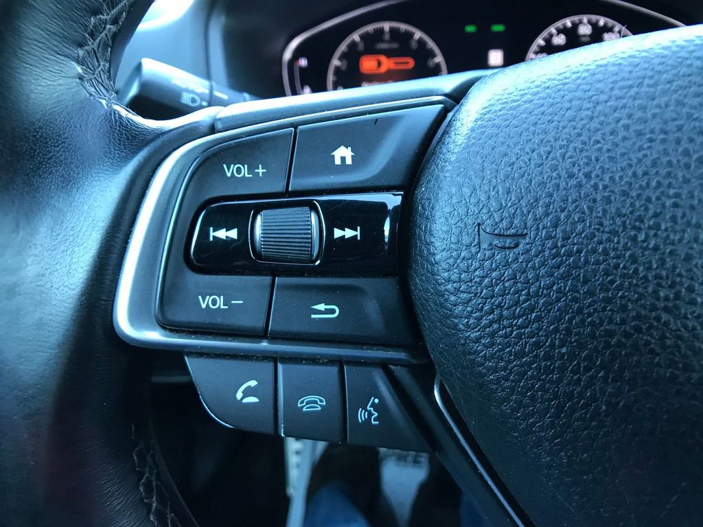 Used 2018 Honda Accord Sport image 25