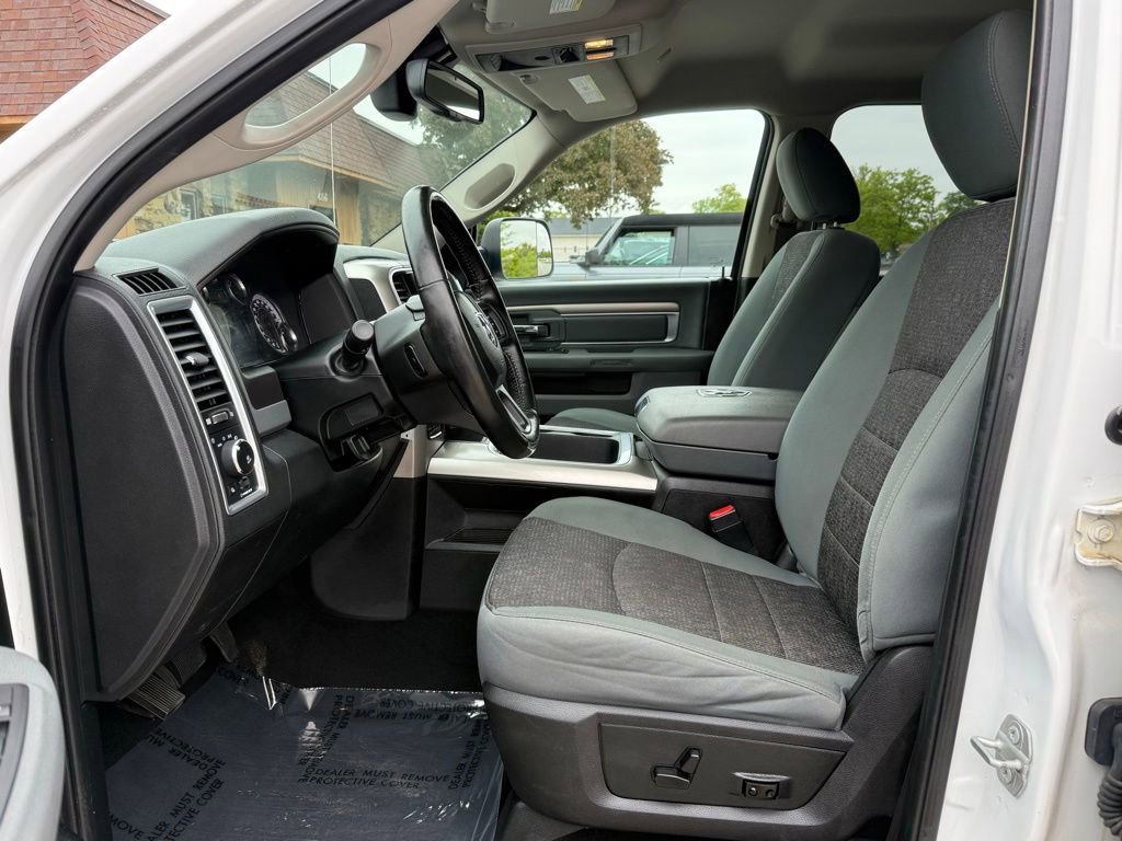 Used 2018 RAM 1500 Outdoorsman AWD/4WD image 9