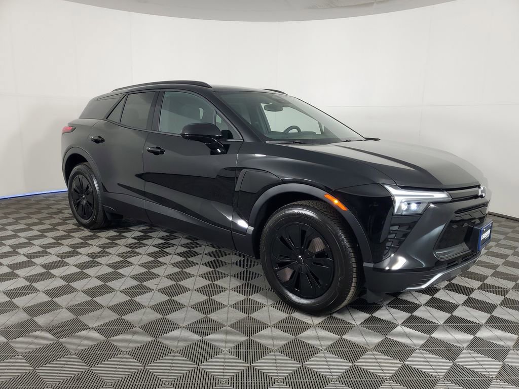 New 2026 Chevrolet Blazer EV LT image 2