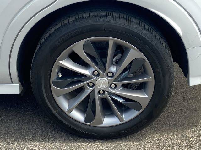 Used 2022 Buick Encore GX Select w/ Sport Touring Package FWD image 28