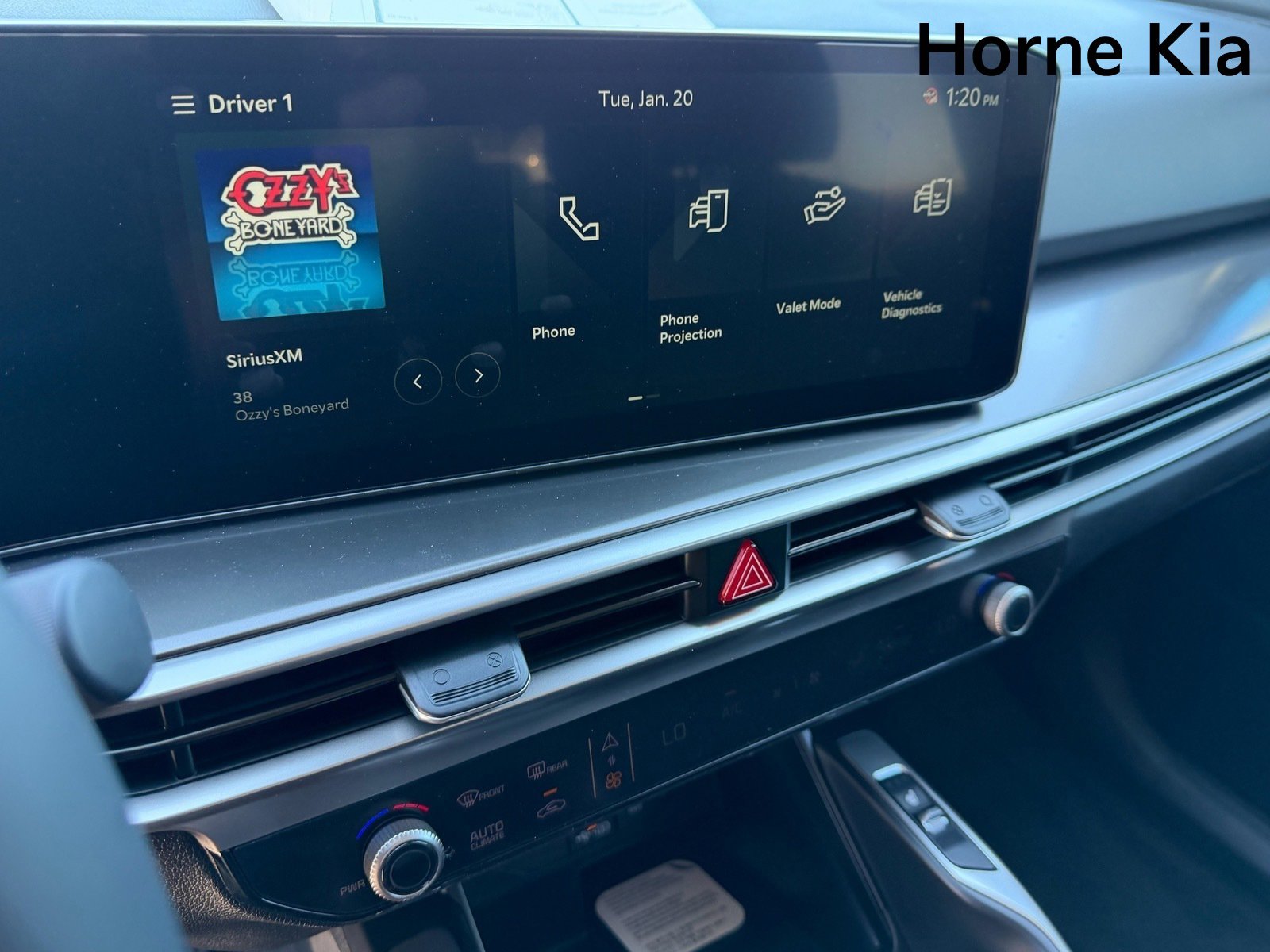 New 2026 Kia Sorento S image 18