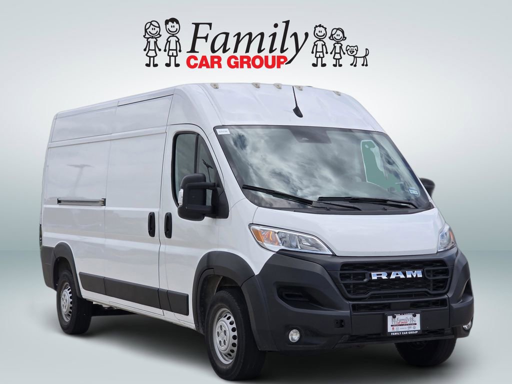 Used 2025 RAM ProMaster 2500 w/ Convenience Group FWD image 2