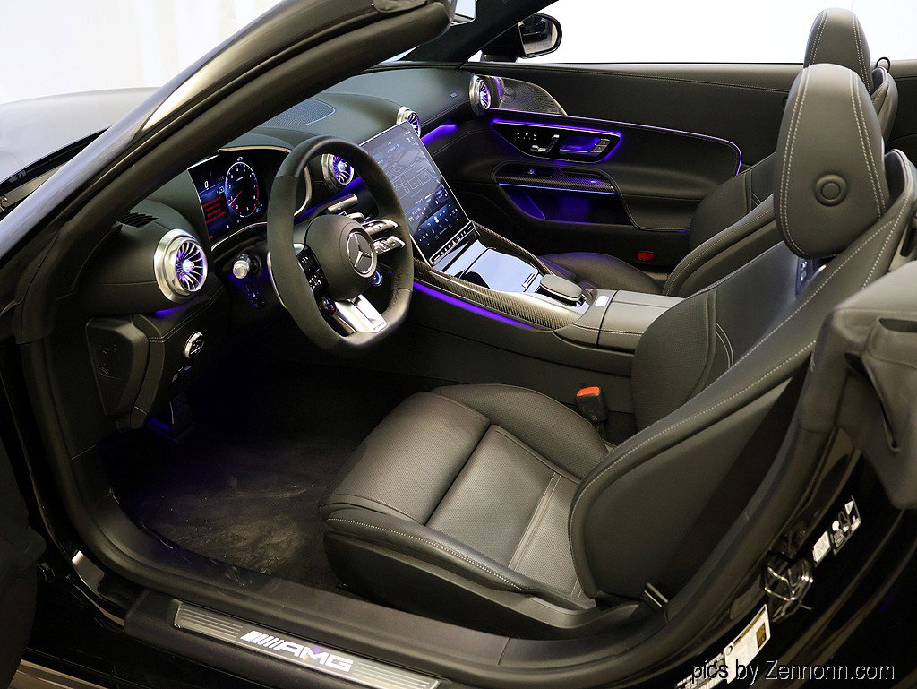 Used 2024 Mercedes-Benz SL 55 AMG 4MATIC image 14