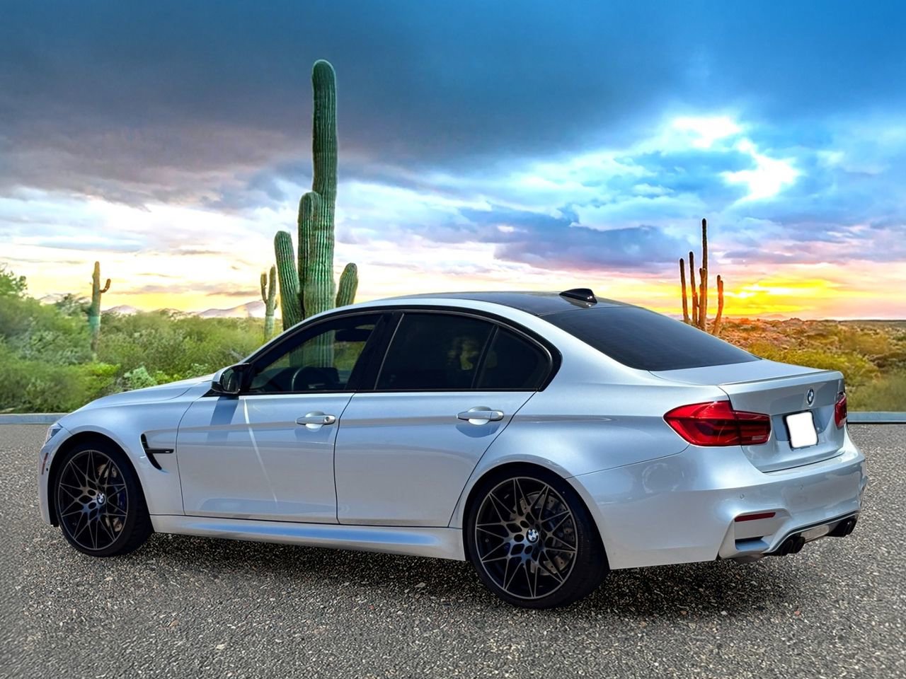 Used 2018 BMW M3 RWD image 4