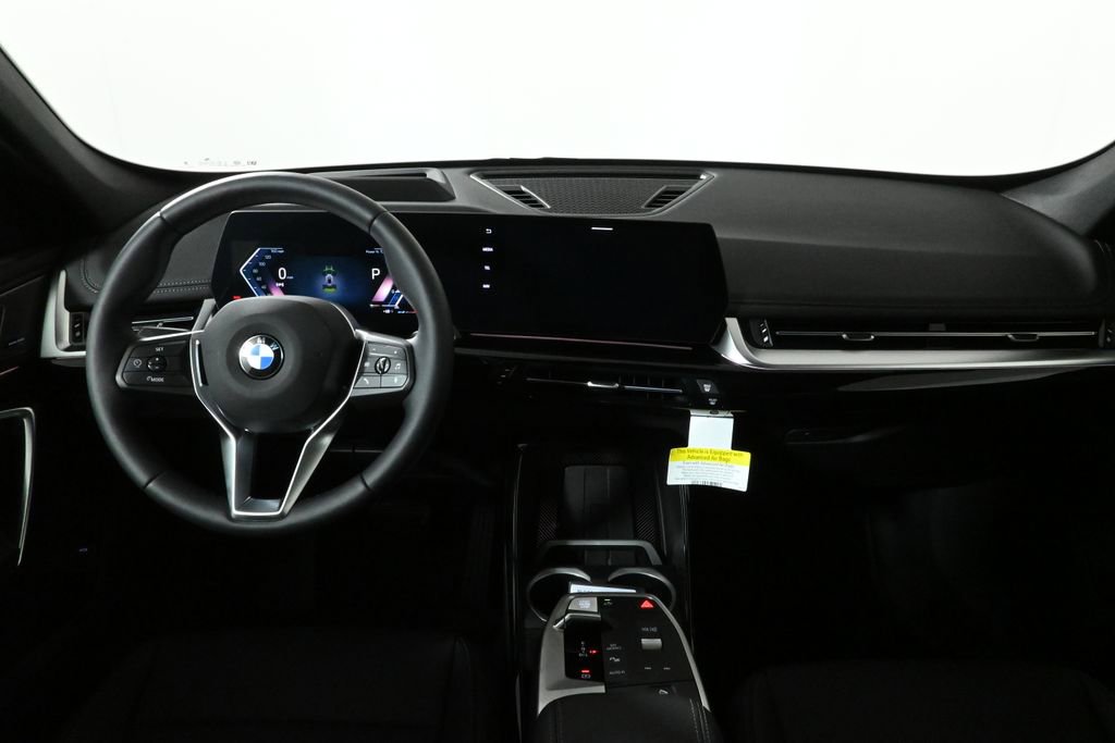 Used 2026 BMW X1 xDrive28i w/ Technology Package image 17