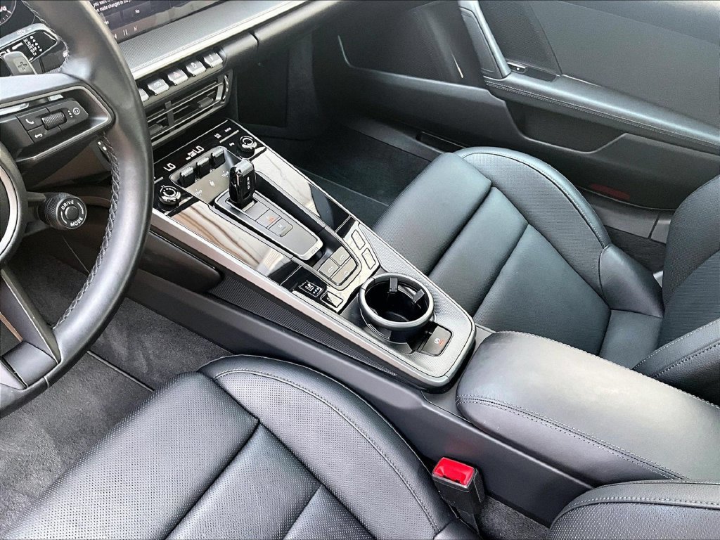 Certified 2023 Porsche 911 Carrera RWD image 20